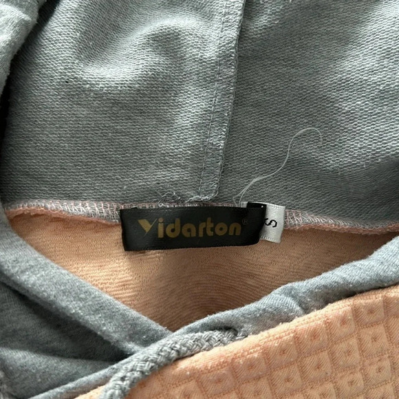 Asymetrical Pink and Grey Hoodie Sz SM - Picture 5 of 5